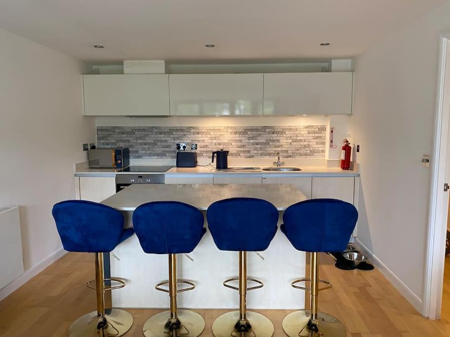 Modern Apartment, Fistral Beach Ньюкі Екстер'єр фото