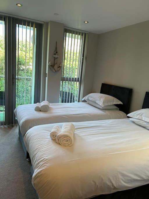 Modern Apartment, Fistral Beach Ньюкі Екстер'єр фото